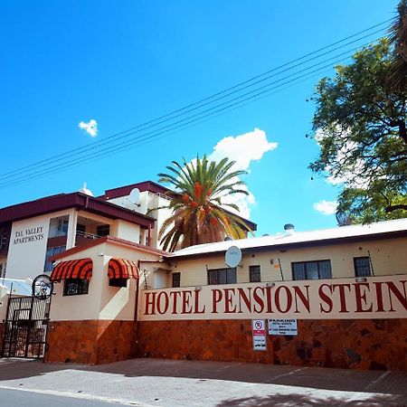 Hotel Pension Steiner Windhoek Exterior foto