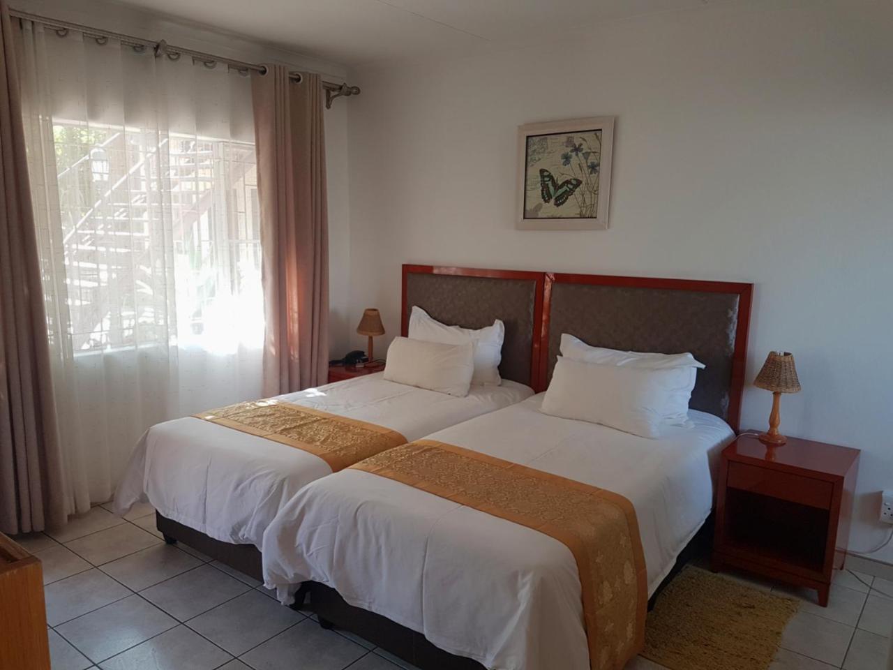 Hotel Pension Steiner Windhoek Exterior foto